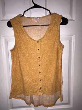 Como Vintage Mustard Button-Front Sleeveless Tank